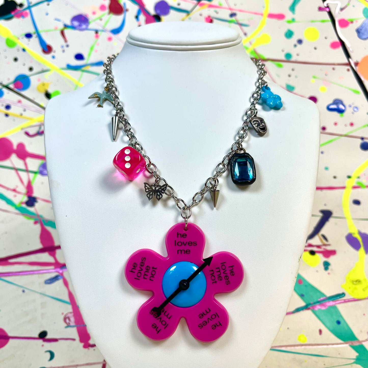 He Loves Me Not Spinner Necklace Pink