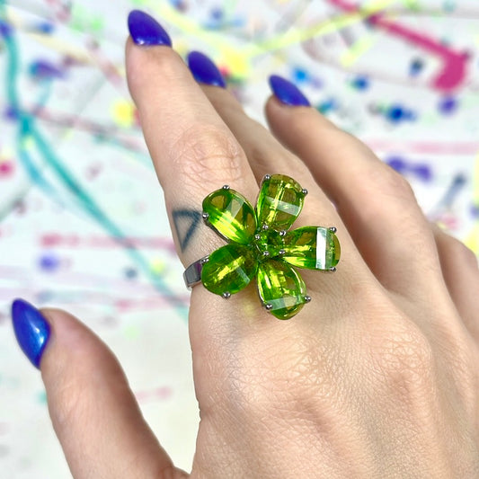 Green Flower Ring
